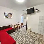 Fuer 2-3 Personen Mit Terrasse By Interhome Apartment