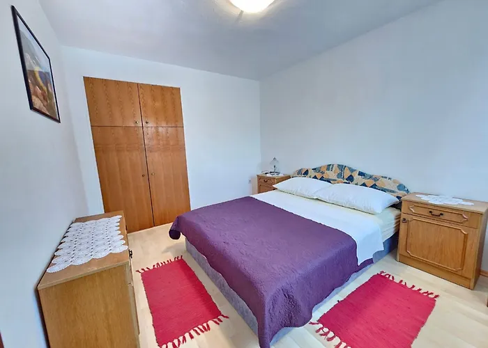 Fuer 2-3 Personen Mit Terrasse By Interhome Novi Vinodolski