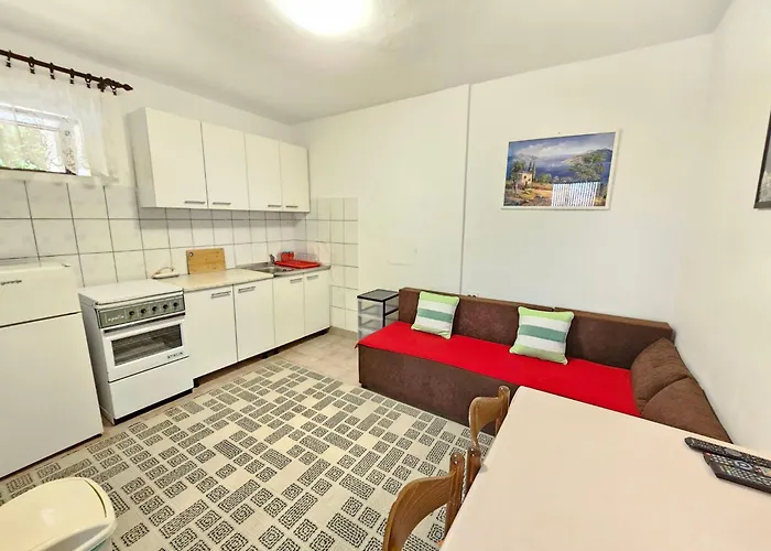 아파트 Fuer 2-3 Personen Mit Terrasse By Interhome 노비비노돌스키